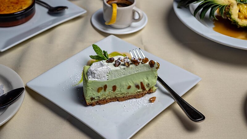 Pistachio pie dessert